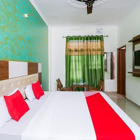 Oyo Hotel City View Nayagaon Exterior foto